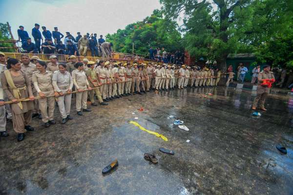 demo by bjp at statue circle 