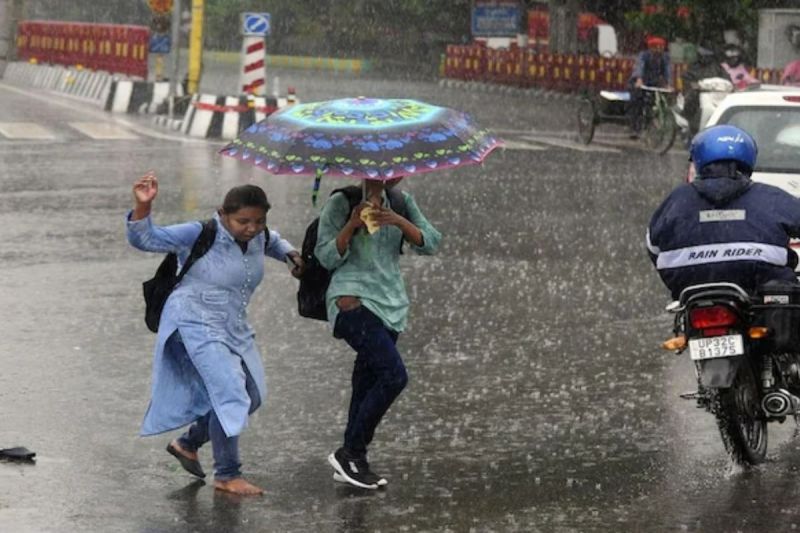 Imd weather changed in 3 hour monsoon rain alert and warning of thunder and lightning