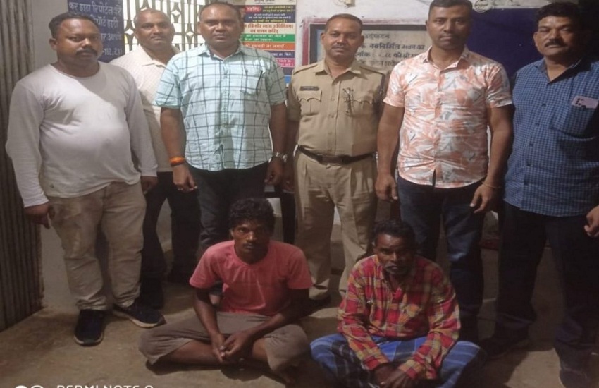 Father strangles pregnant daughter to death