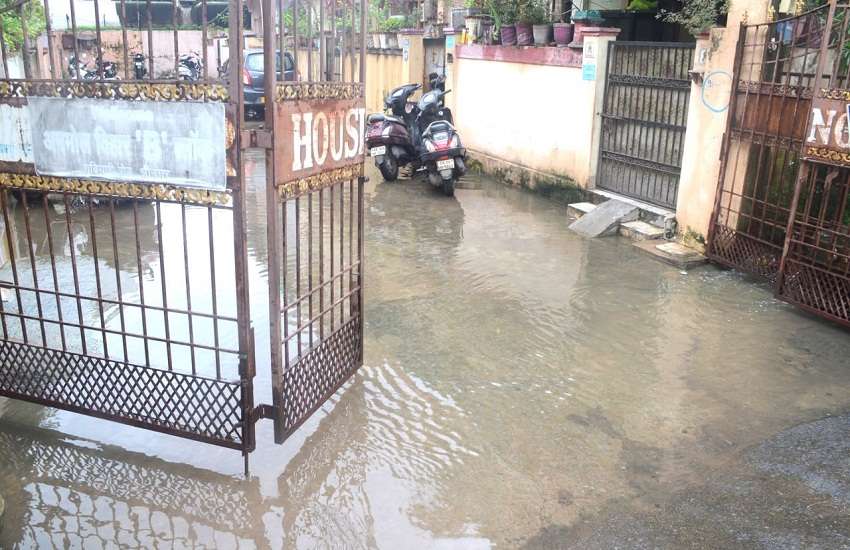 Monsoon Rain 