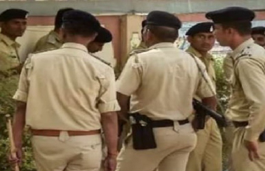 बेबस मजदूर ने उठाया आत्मघाती कदम, फंदे पर लटकी मिली लाश, पुलिस कर रही जांच