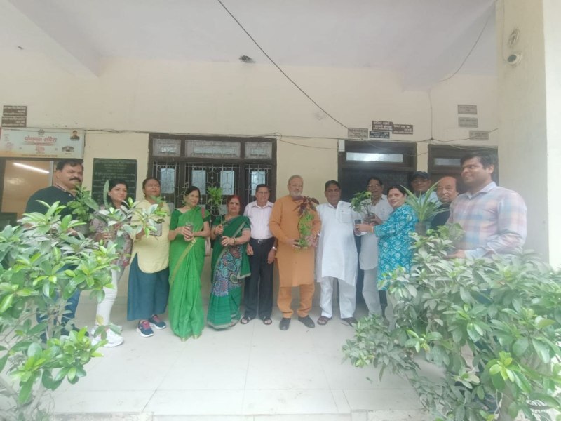 Give Me Trees Trust organized plant session in Panchayat Dham