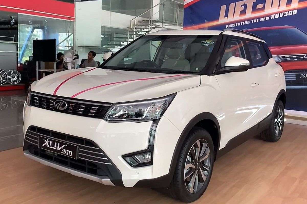 mahindra_cars_discount_2023__3.jpg