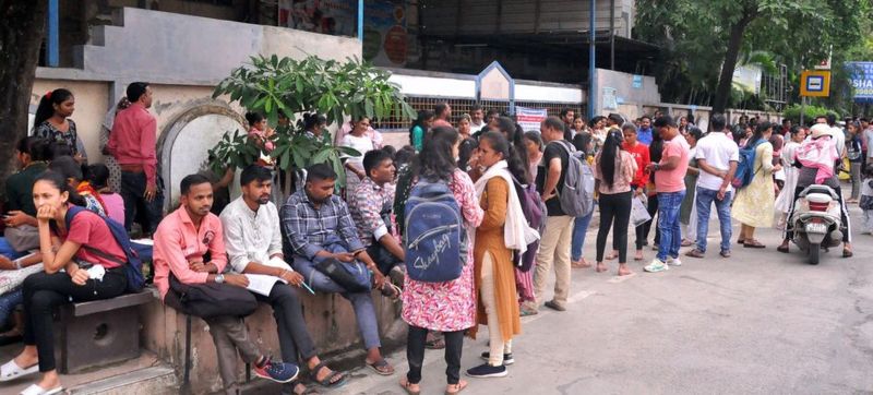 TAT EXAM : सूरत जिले से 21,789 अभ्यर्थी हुए टेट-एचएस परीक्षा में शामिल