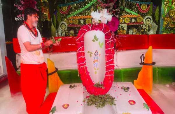 कोटा के इस मंदिर में हुए बाबा बर्फानी स्वरूप के दर्शन...देखिए तस्वीरें 