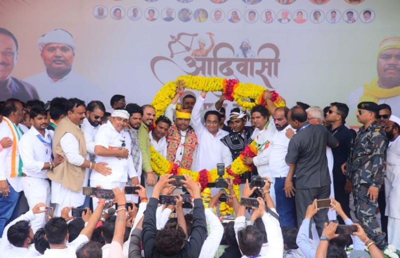 सरकार आई तो आदिवासियों का पट्टा निरस्त नहीं होगा, निरस्त होगा अधिकारी