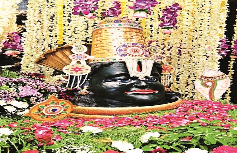 Shivalay echoed with Har Har Mahadev