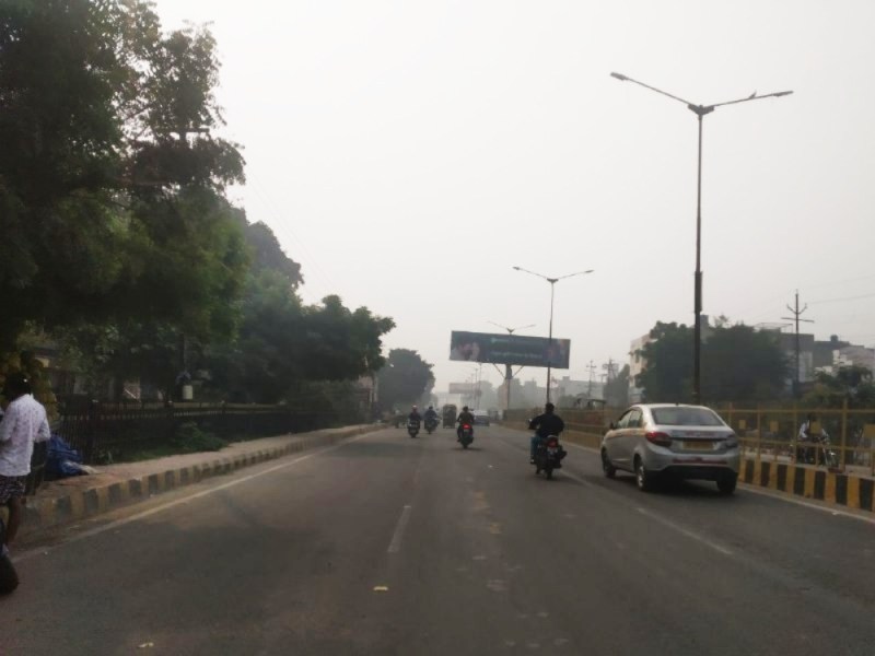 UP Weather: आज यूपी में कहां होगी भीषण बारिश और कहां निकलेगी धूप जाने यहां, ये है आईएमडी का ताजा अपडेट