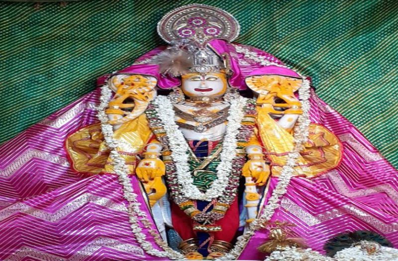 डिग्गी कल्याणजी धारण करेंगे 32 मीटर की हैंडमेड पोशाक, गंगा जल से अभिषेक और दर्शन के लिए पहुंचेंगे लाखों लोग