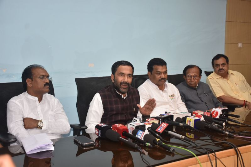 लोकसभा चुनाव के लिए उम्मीदवारों का चयन शीघ्र