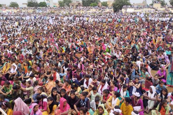 कांठल में बिखरी आदिवासी सभ्यता-संस्कृति की झलक देखे तस्वीरें...