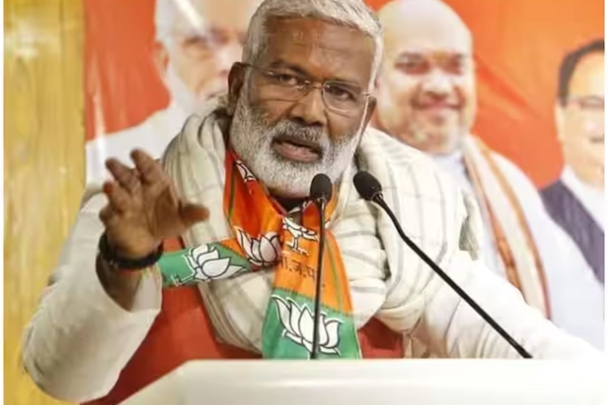 Minister Swatantra Dev Singh angry in vidhan sabha said If you proved lie then resign