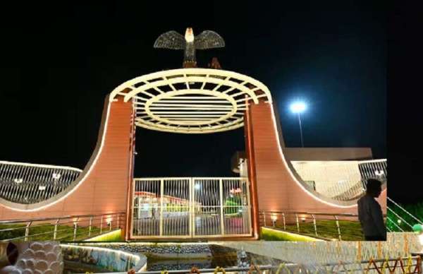 रायपुर में सुप्रसिद्ध है