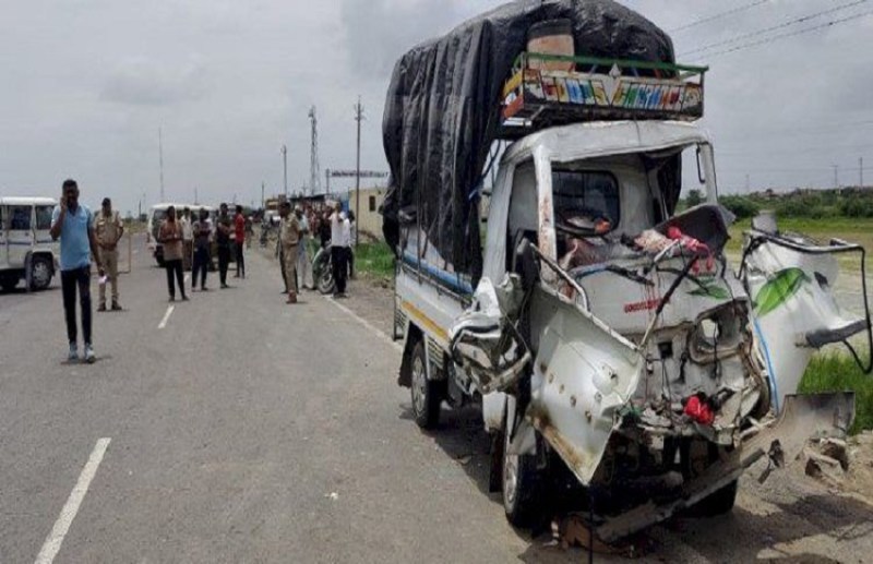 Ahmedabad: बगोदरा के पास बड़ा सड़क हादसा, 10 लोगों की मौत, 9 अन्य घायल