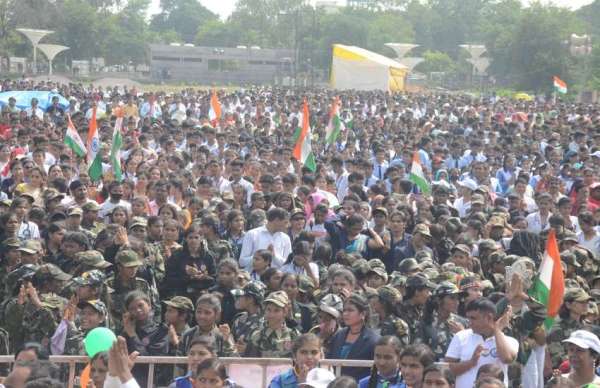 वसुधैव कुटुंबकम फाउंडेशन के संयुक्त तत्वावधान में आज 11 अगस्त शुक्रवार को वंदे मातरम एवं राजकीय गीत का वृहद आयोजन