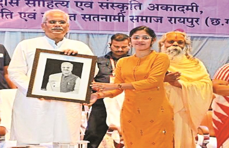 मिनीमाता स्मृति दिवस पर CM बघेल बोले - हर ब्लॉक में बनेगा मॉडल जैतखाम, सपनों को कर रहे साकार