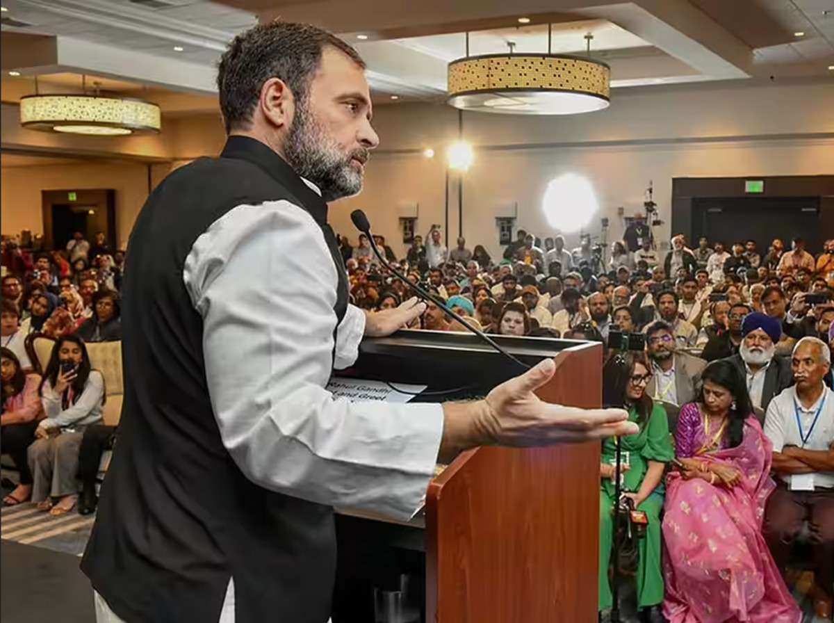 rahul_gandhi_meeting_indian_diaspora.jpg