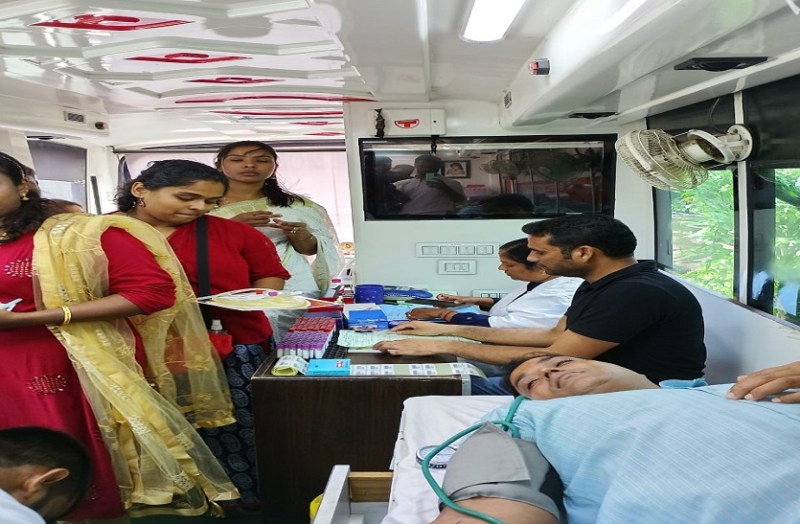 जयपुर में चर्च में हुआ रक्तदान शिविर का आयोजन