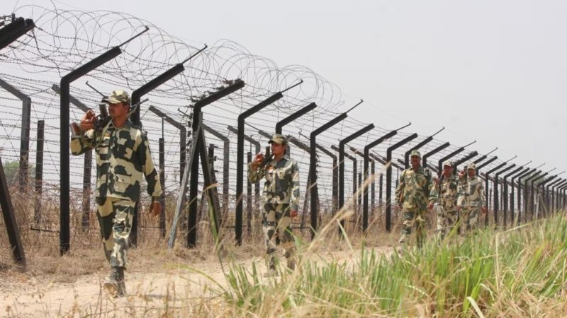 पंजाब से सटी सीमा पर घुसपैठ की कोशिश नाकाम, पाकिस्तानी घुसपैठिया ढेर