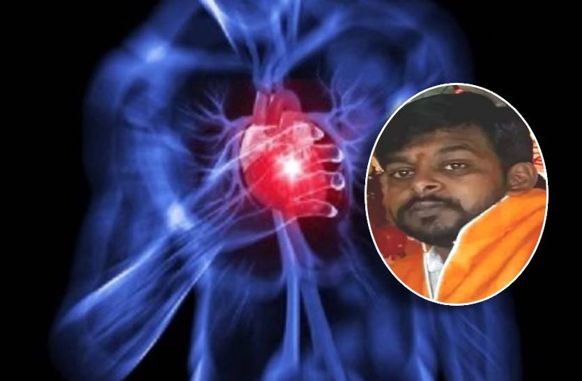 heart_attack_a_man_died_after_night_party_in_indore.jpg