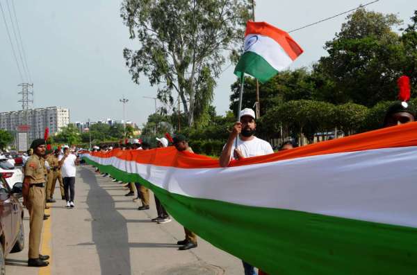 देशभक्ति की भावना से ओतप्रोत हुआ हैदराबाद