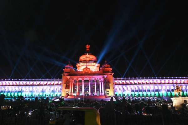 vidhana_soudha_01.jpg