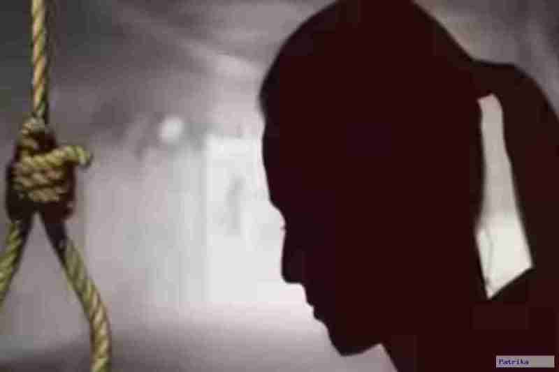 16 years old girl committed sucide in ghaziabad kaushambi