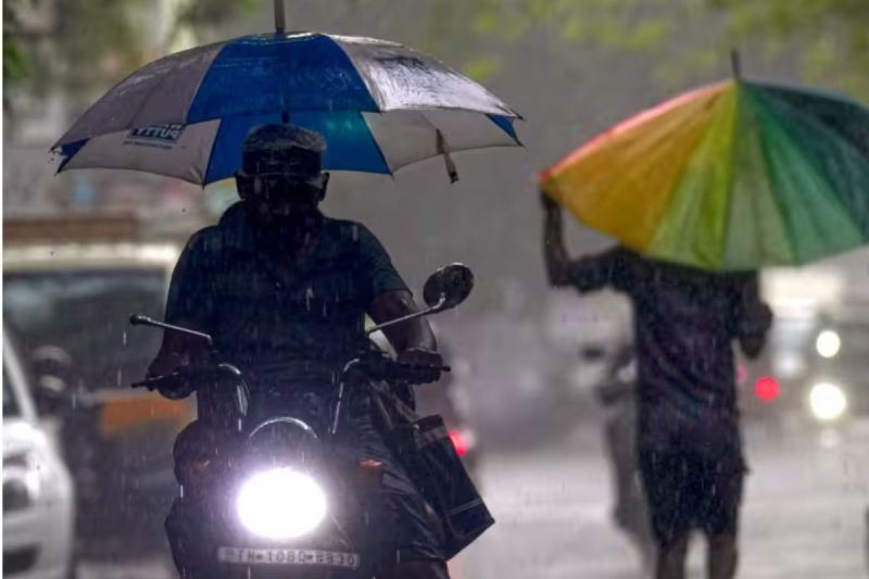 today live weather forecast imd alert rain in up humidity weather forecast