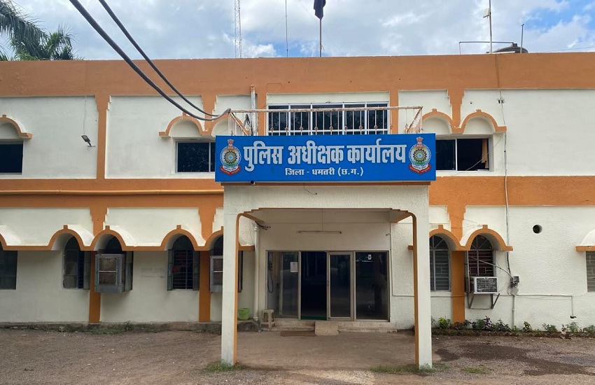 Two constables died within 24 hours in Dhamtari district