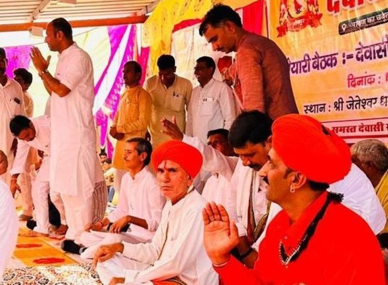 शिक्षा से ही समाज का होगा विकास, बेटियों को जरूर पढ़ाएं