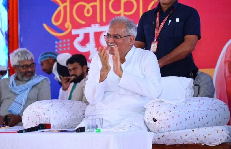 बस्तर के होनहार युवाओं ने जीता मुख्यमंत्री का दिल, छात्रों की सुविधाओं के लिए CM बघेल ने किए बड़े फैसले