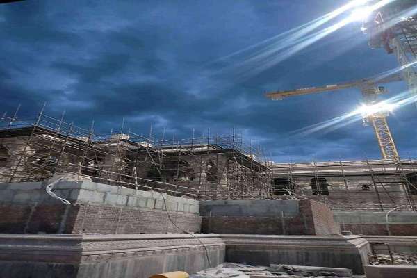 राम जन्मभूमि परिसर में चल रहे भव्य मंदिर निर्माण