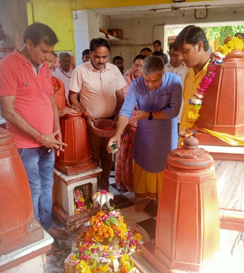 विश्व स्तरीय बनेगा रेलवे स्टेशन : रेल मंत्री