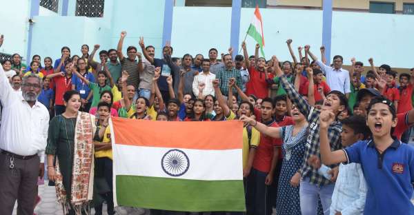 successful-launch-of-chandrayaan-3-sacrifices-at-home-hanuman-chalis