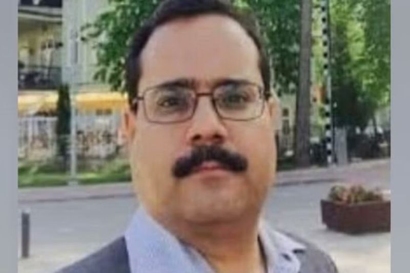 Navdeep rinwa is new uttar pradesh chief election officer