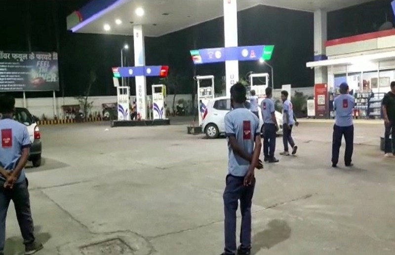 पेट्रोल पंप की टंकी से निकली लाश, पुलिस ने ऐसे किया खुलासा, मची सनसनी