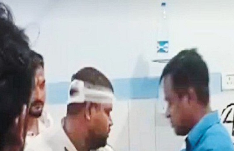 Accident in Janjgir Champa Ceiling plaster fell on student's head