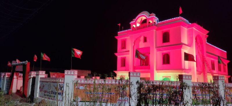 पार्टी बड़ी पर दावेदार कम