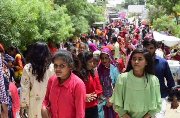 सावन का अंतिम सोमवार, शिवालयों में लगे भोले के जयकारे...