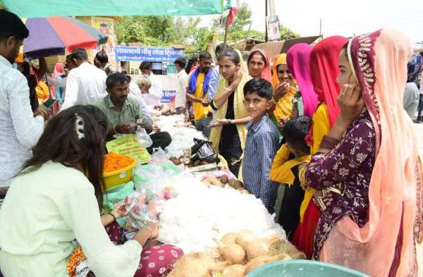 सावन का अंतिम सोमवार, शिवालयों में लगे भोले के जयकारे...