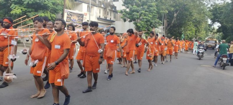 SURAT NEWS DAYRI: कांवड़ यात्रा निकली, बम-बम भोले गूंजा