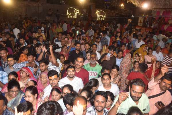 बर्फानी बाबा का दरबार