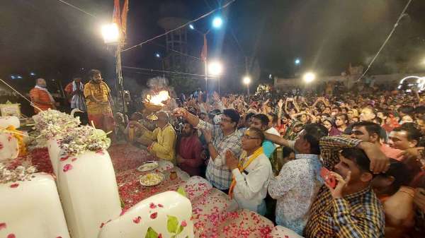 बर्फानी बाबा का दरबार