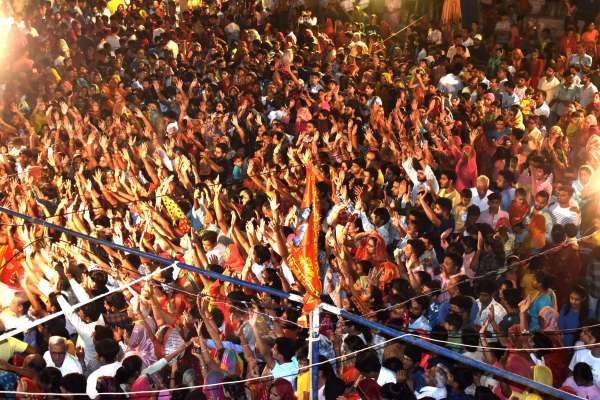 बर्फानी बाबा का दरबार