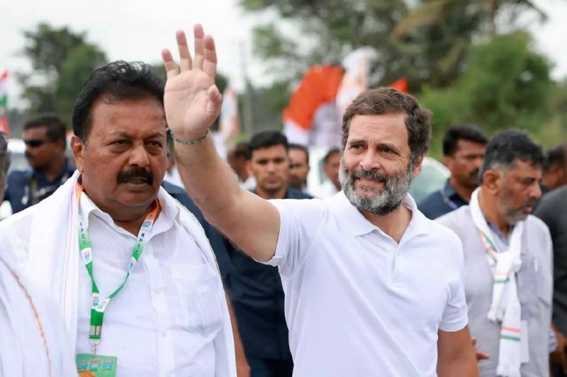 राहुल गांधी आज कर्नाटक दौरे पर, गृह लक्ष्मी योजना का होगा शुभारंभ, महिलाओं के खाते में आएंगे इतने रुपए