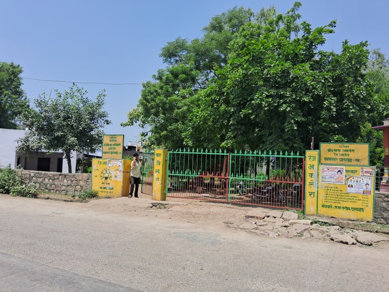 Murder of a young man outside the forest department nursery