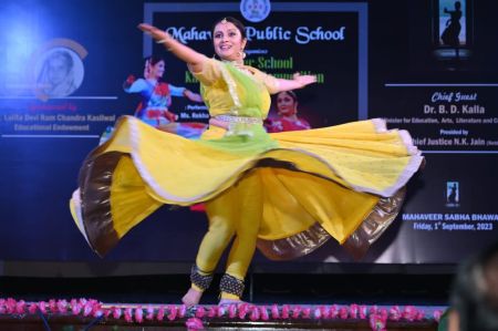 मंच पर दिखी गुरु-शिष्य की जुगलबंदी