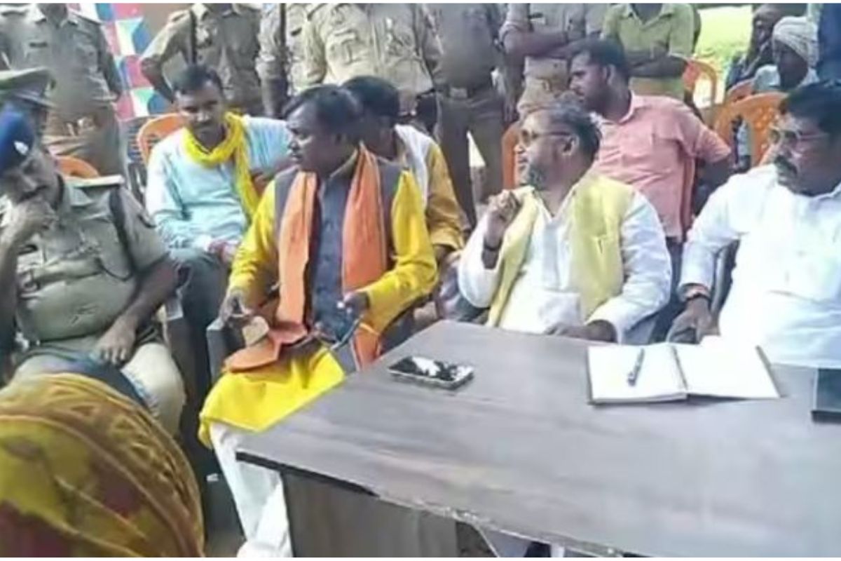 Sonbhadra news BJP के पूर्व सांसद ने थाना फूंकने की धमकी दी, मणिपुर