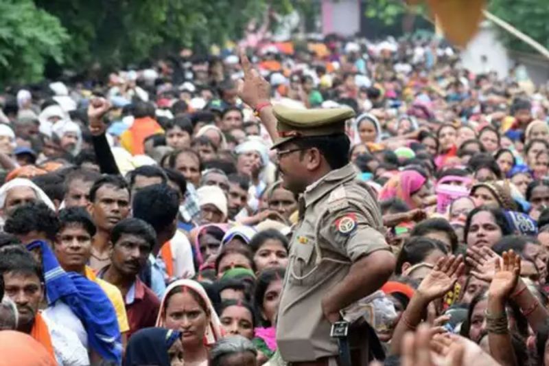 dgp issued instructions on janmashtami and chehallum in uttar pradesh