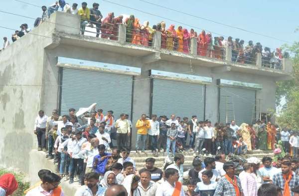 बागेश्वर धाम के धीरेन्द्र शास्त्री के अभिनंदन को उमड़े कोटावासी...देखिए तस्वीरें